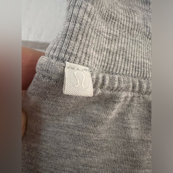 Lululemon Warm Down Jogger II Heathered Core Medium Grey size 12 worn once EUC - Picture 9 of 11